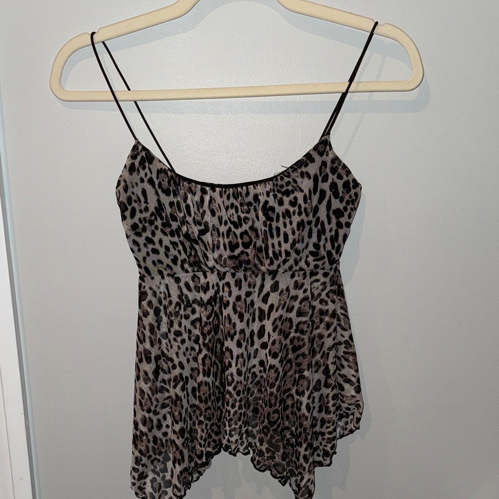Chic Leopard Print Camisole with Spaghetti Straps